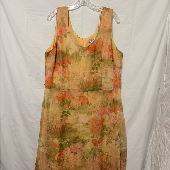 dressbarn Dresses & Skirts - Vintage Y2K Dress Barn Pastel Floral Dress in green, pink, and pale yellow.